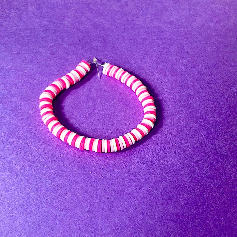 Kids bubble gum clay beaded bracelet.Not edible.